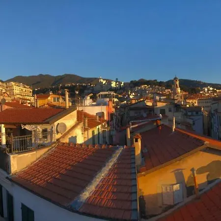 Apartamento Corradi 37 *