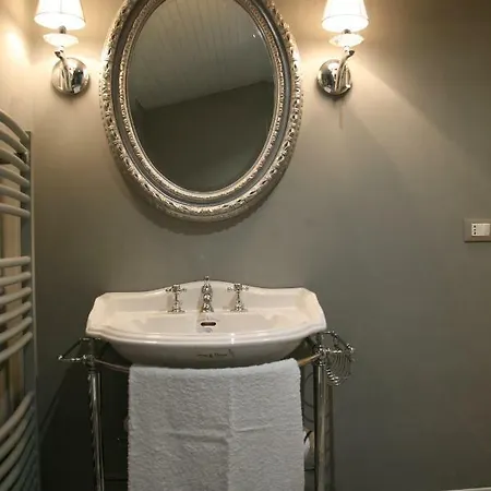 Corradi 37 Apartamento