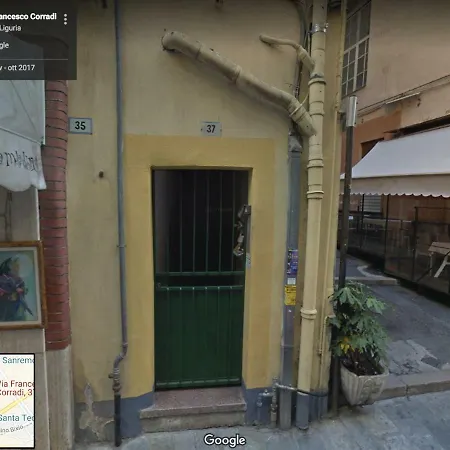 Corradi 37 Apartment