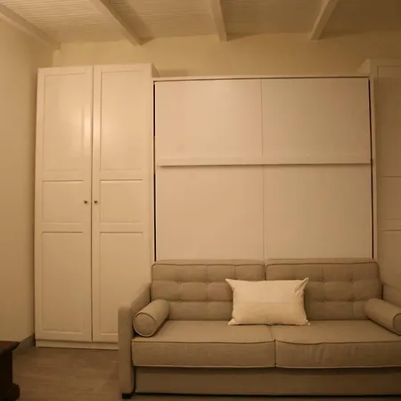 Corradi 37 Апартаменты *