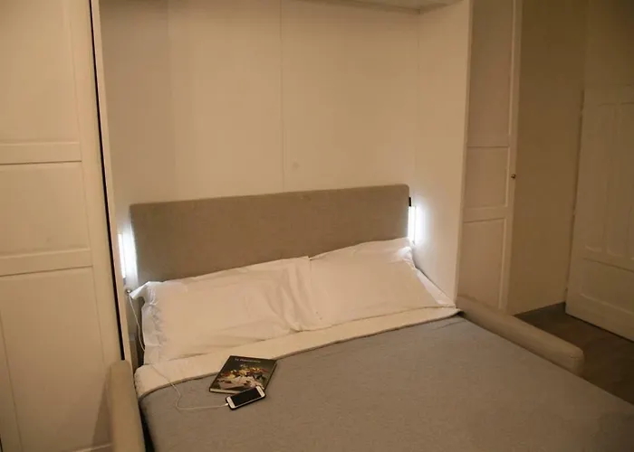 Corradi 37 Apartamento *